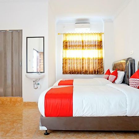 Oyo 694 Khasanah Residence Pekanbaru Exteriér fotografie