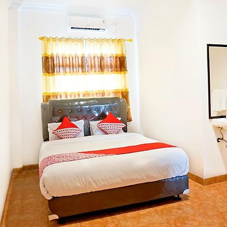 Oyo 694 Khasanah Residence Pekanbaru Exteriér fotografie