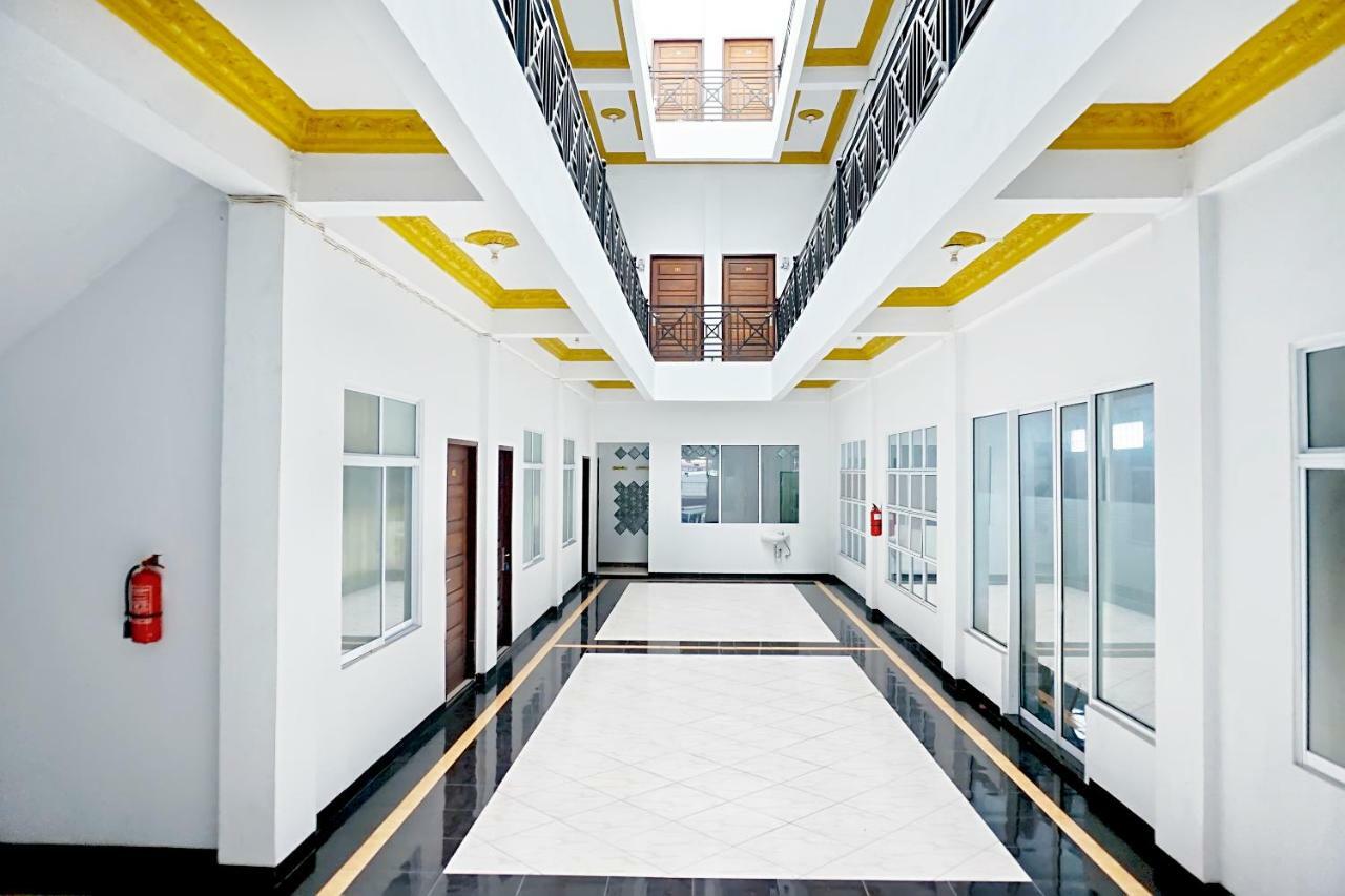 Oyo 694 Khasanah Residence Pekanbaru Exteriér fotografie
