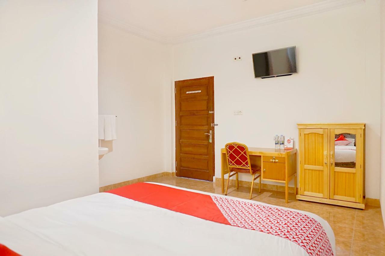 Oyo 694 Khasanah Residence Pekanbaru Exteriér fotografie