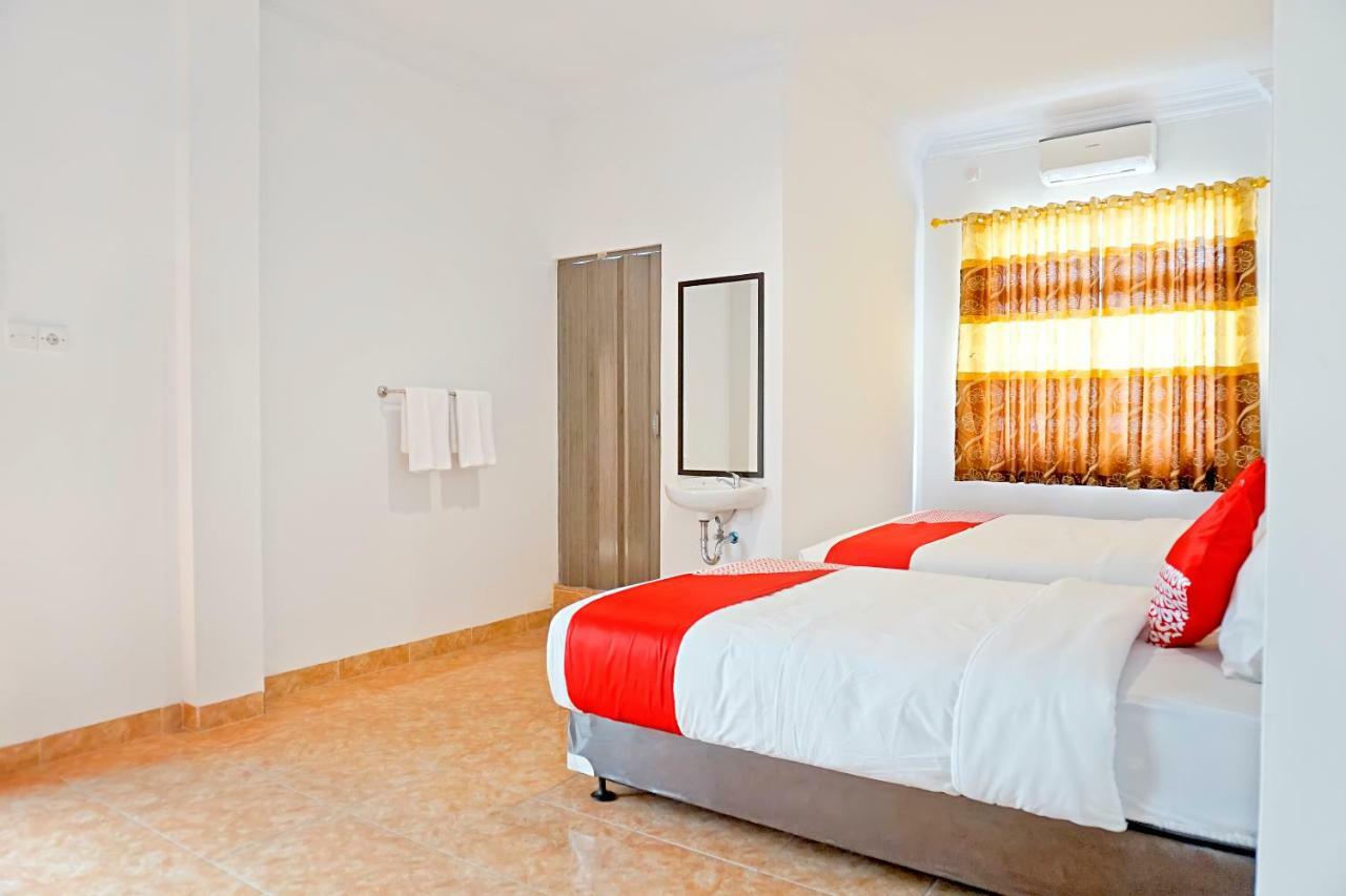 Oyo 694 Khasanah Residence Pekanbaru Exteriér fotografie