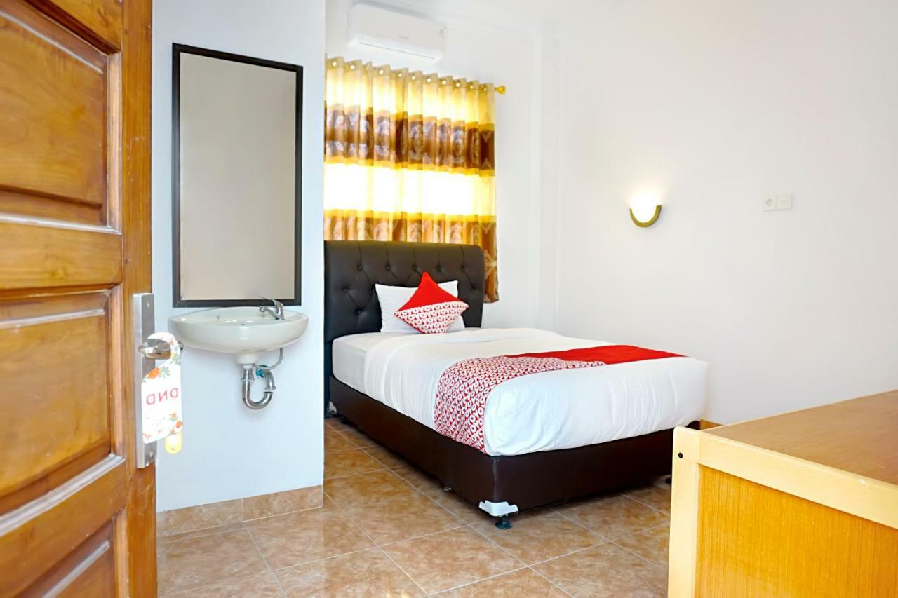 Oyo 694 Khasanah Residence Pekanbaru Exteriér fotografie